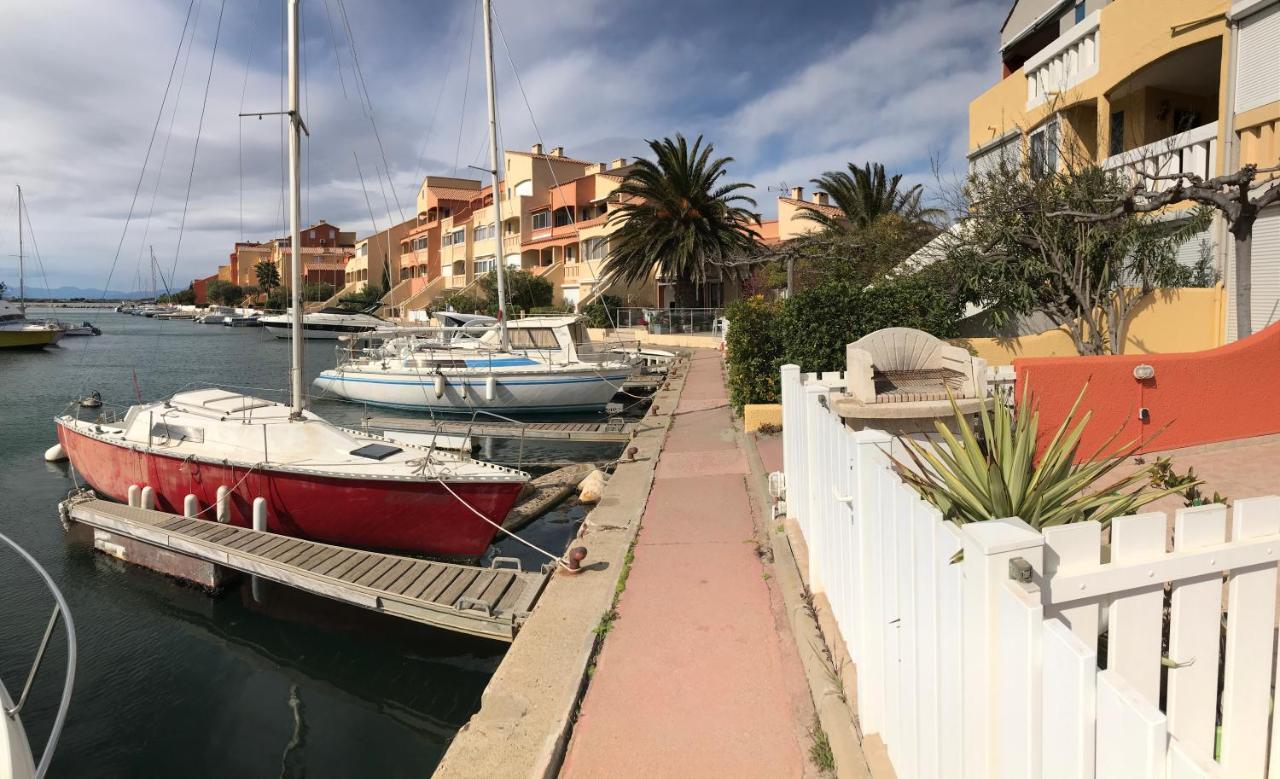 Marina Les Pieds Dans L Eau Appartement Le Barcarès Buitenkant foto