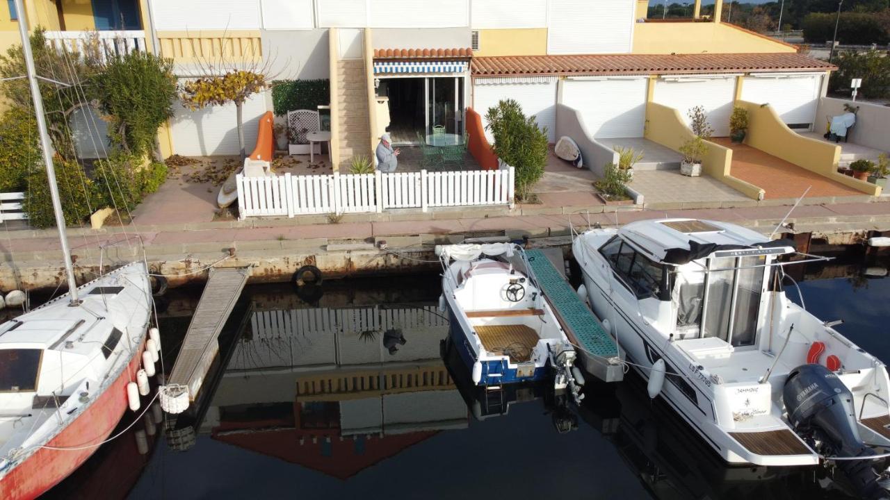 Marina Les Pieds Dans L Eau Appartement Le Barcarès Buitenkant foto